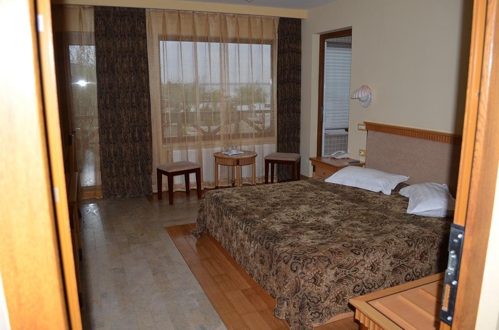 Hotel La Scoica Land Năvodari الغرفة الصورة